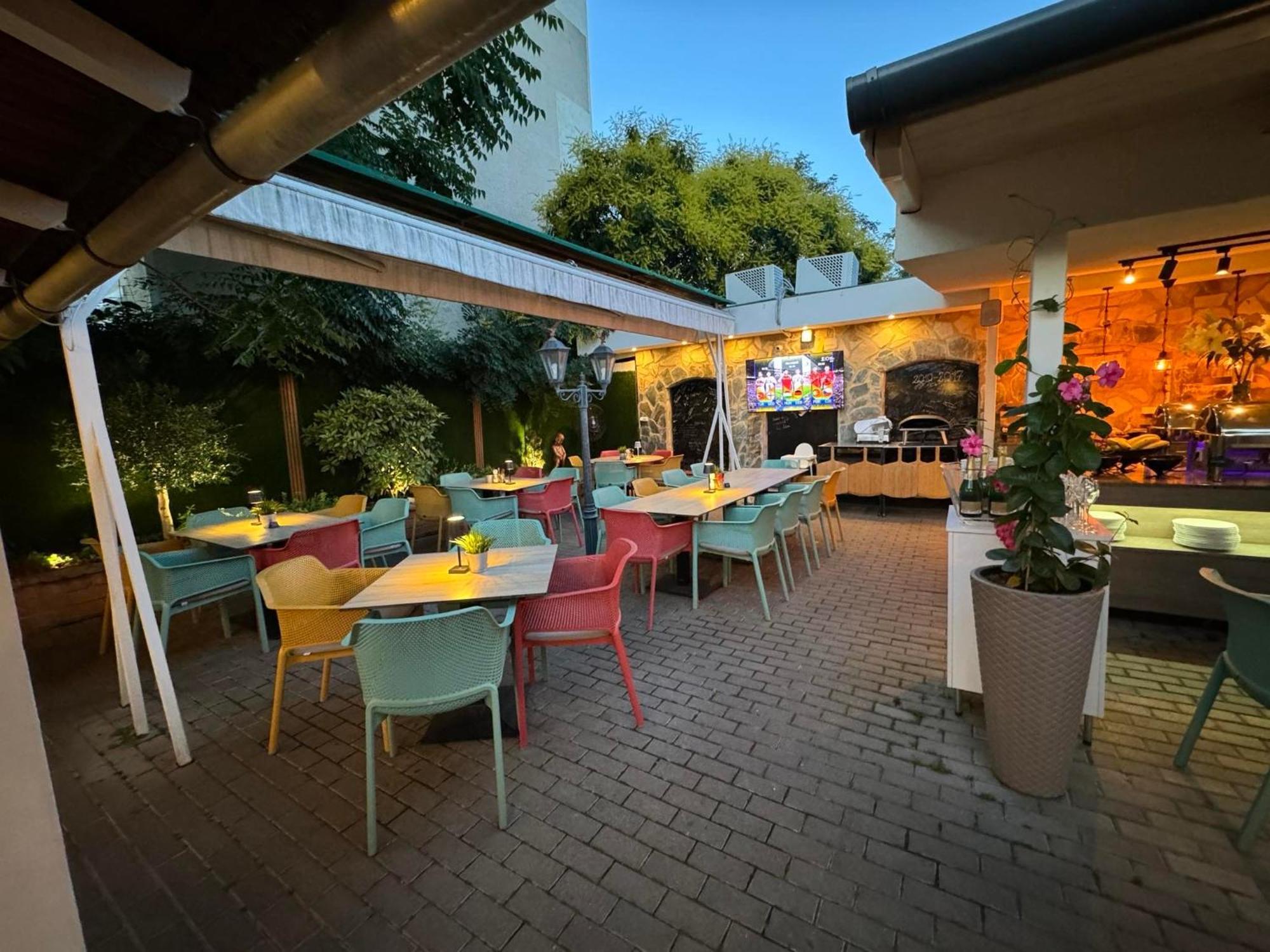 Turul Boutique Rooms & Apartment Szarvas Exterior foto